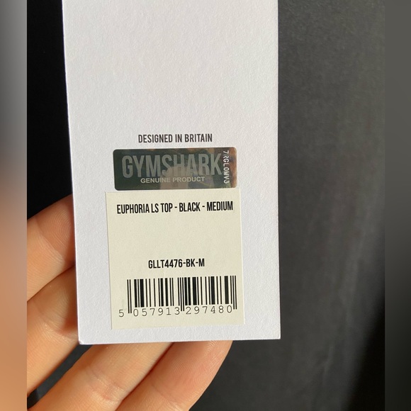 Gymshark Women’s Open-Back Long Sleeve Fitness Shirt - Picture 2 of 3